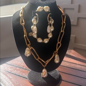 Gold and Faux Pearl Jewelry 3 Piece Set